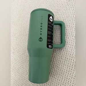 NWT HydroJug 40oz, Sage